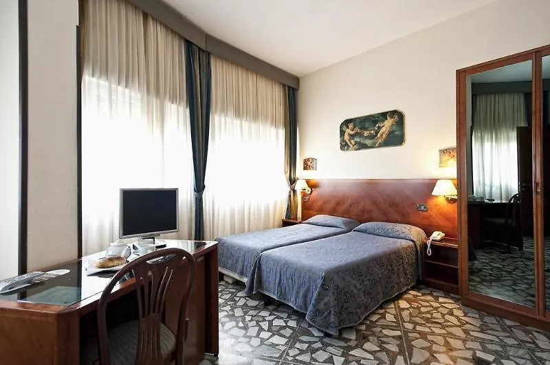 Hotel Giotto Roma