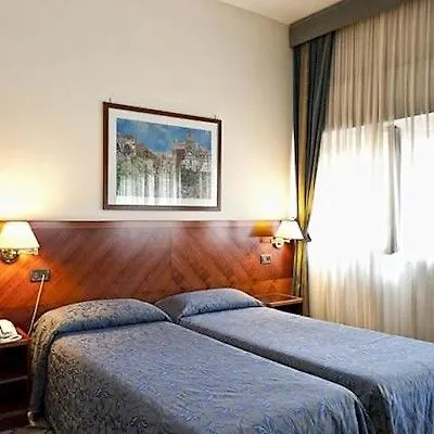 Hotel Giotto Rome 3*,